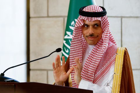 Saudi aai Qatar in Syria ge sarukaaru ge muazzafunnah musaara dheyn ehee vanee