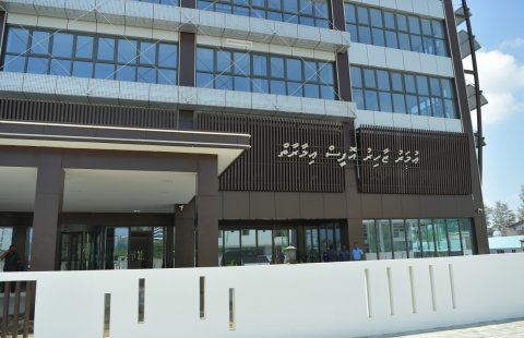 Server over heat ve Transport ge online hidhumaiy thah medhukendijje 