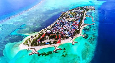 Maafushi gai city hotel eh alhaidheyne bayaku hajju corporation in hoadhanee