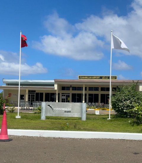 Fire lorry halaakuvegen Fuvahmulaku airport badhu koffi