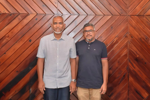 Muizzu ge campign ah haradhu kuri salaah ge kunfunyah ves fenakaige faisaa libunu!