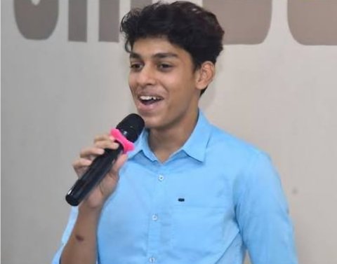 Maagina bahun vaahaka dhekkumun dhuniyege record fothah!