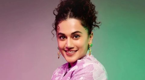 Taapsee degree haasil kuree kon dhaairaa akun kan engeytha?