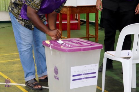 Addu baibaikuraa vote: Vaguthu hamavi iru vote lee emme 35% meehun