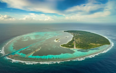 Kaashidhoo mudhaa ufulaa boat eh farah arai, ekaku gehligen hoadhanee