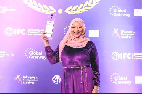 PEOPLE: Reema: Internal auditareh, mindset coacheh, Rehendhi award in aadhirumeh libunu!