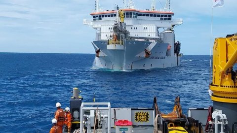 RasMale hikkun 3 guna kuran dhuniyeyge emme bodu eh Dredger genesfi