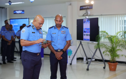 Massala thakuge mauloomathu hoadhan thahugeegu officer aa muaamalaathu kureveyne nizaameh!