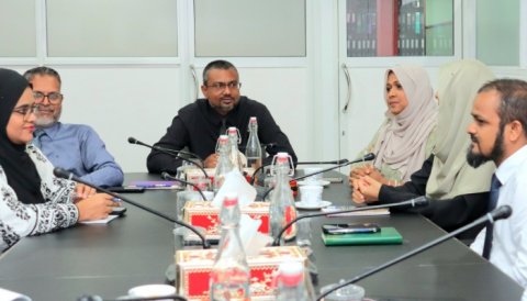 Update nuvaa media thah himeney hen 40 media akah ethah million rf eh bahaalanee