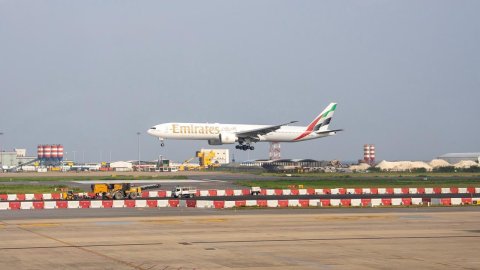 Vai nusaafuve, raajjeyge vaige dhathuru thakah ves buroo araifi