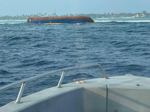 BREAKING: Mudhaa ufula boat eh bandun jahaalai 2 meehaku gelligen hoadhanee