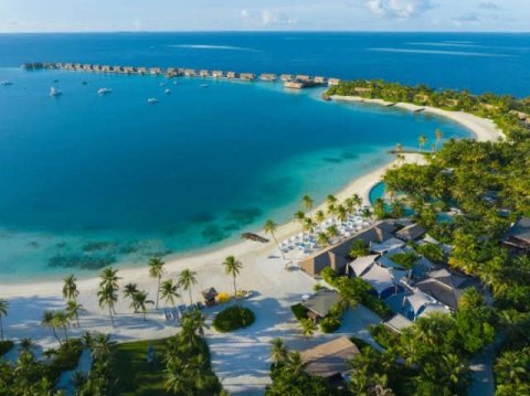 Waldorf Astoria Maldives Ithaafushi ge komme muvazzafakah mi mahu service charge ah 63,000 rf
