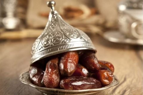 Kadhurakun roadha veellan vee gina sababu thakeh!