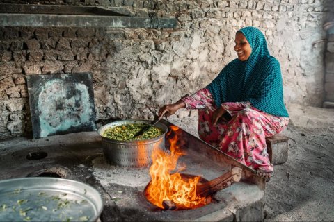 HISTORY: Thaareekhuge safuhaa thakun: Raajjeygai roadha mahakee anhenunge maheh