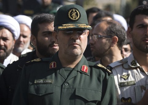 Iran ge Defense minister aai Revolutionary Guards ge Commander maraalaifi