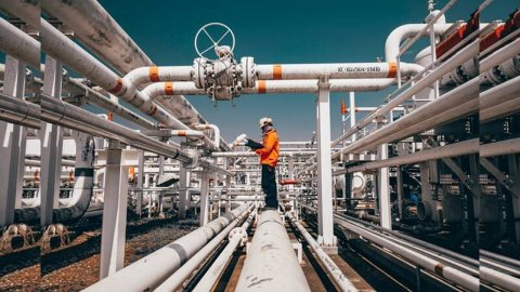 medhuirumatheege hamanujehunthakai gulhigen Hormuz kandu olhi bandhuve, theluge agu ufulijje