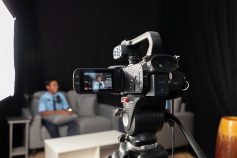 BML ge ehee gai dh. atholhu thauleemee marukaz gai studio eh gaaimu koffi