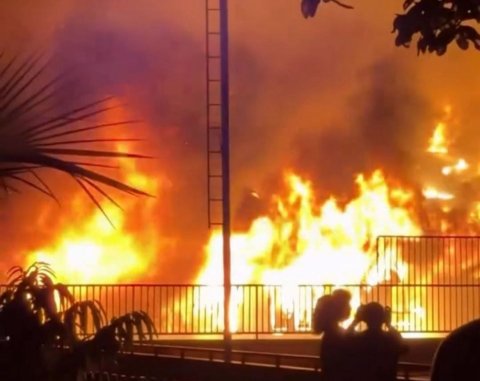 Ga. Atholhu thauleemee marukazu ge staff room gai roave andhanee