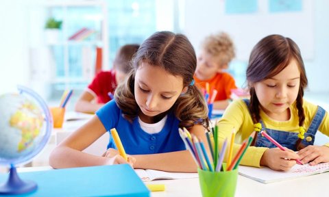 Dharin kiyevumah shauguveri kuruvan kurevidhaane dhethin kameh!