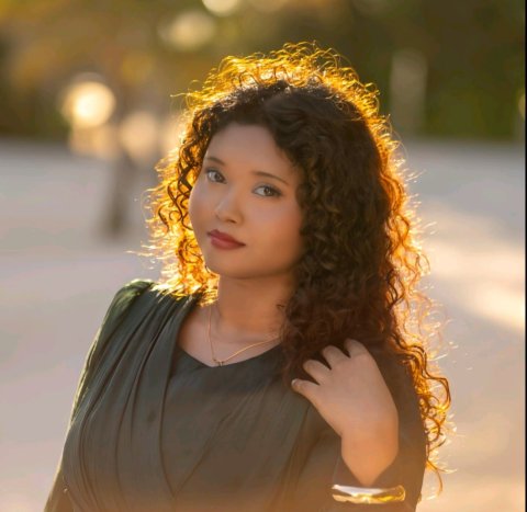 PEOPLE: Uhbahtheege alin Noor ge ummeedhuthah alikollaifi !