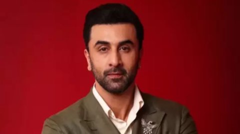 TIMES majallaa ge enme nufoozu gadha 100 meehunge thereygai Ranbir!