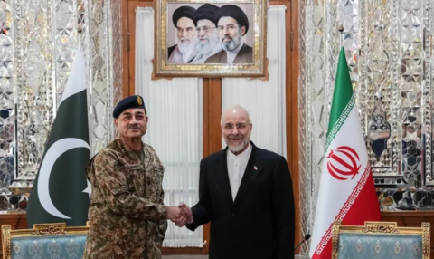 America aa Iran ge mashvaraathah baavaane thaareehe adhi kandanaalhaa: Pakistan