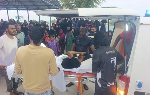 Furaalheh saafu kuran ulhunu dhebein karantu gai jehi faruvaa dhenee