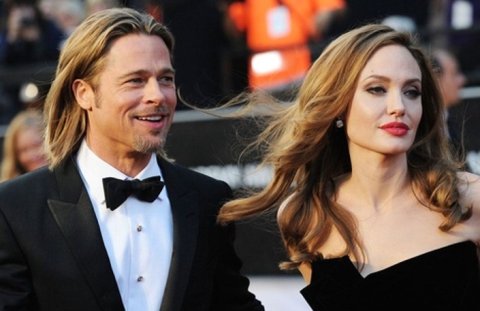 Gaanoonee koalhumuga Brad aa dhekolhah Angelina ah bodu molheh!