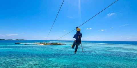 Dhiraagu elite club ge partner akah vahmaafushi