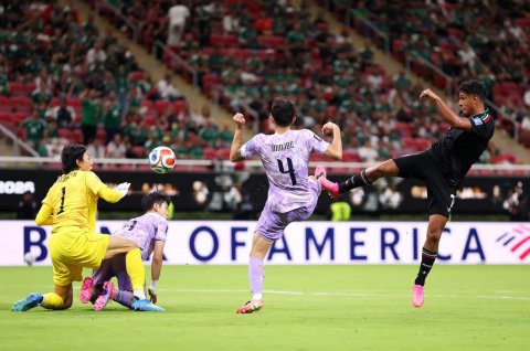 World cup ge 2 vana burah dhathuru kuri furathama team akee Mexico