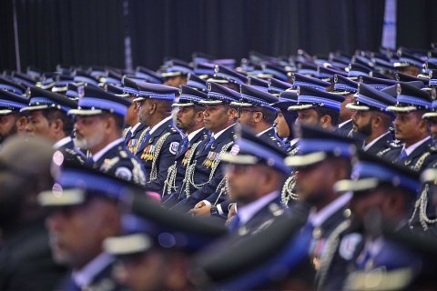 25 aharah fahu retire kuraa fuluhunnah ves sarukaarun beysfaruvaa kohdheyne