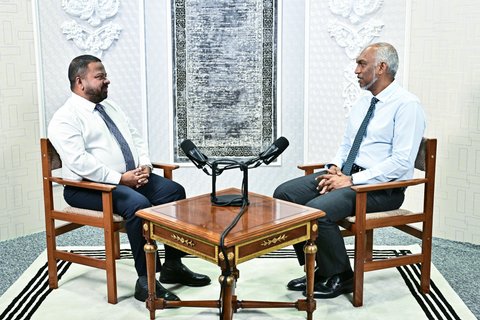 Sarukaarun hingaa gina mashroou thah anna aharu ninmaaleveyne: Raees