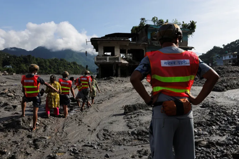 Nepal gai haalugai jehifaivaa meehunah Red Crescent medhuverikoh eheevumuge furusathu