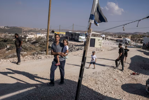 Palestine ge hahgu gai ingireysivilaathun Israel ah dhathikurumuge fiyavalhu thakeh!