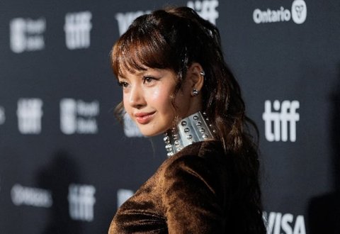 Kpop thari Lisa ge documentary ah Toronto Film Festival gai hoonu tharuheebeh!