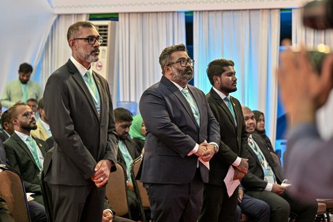 Raees ah libigenvaa baaruge dhashun PNC ge leadership ah 10 beyfulhaku ayyan kuravvaifi