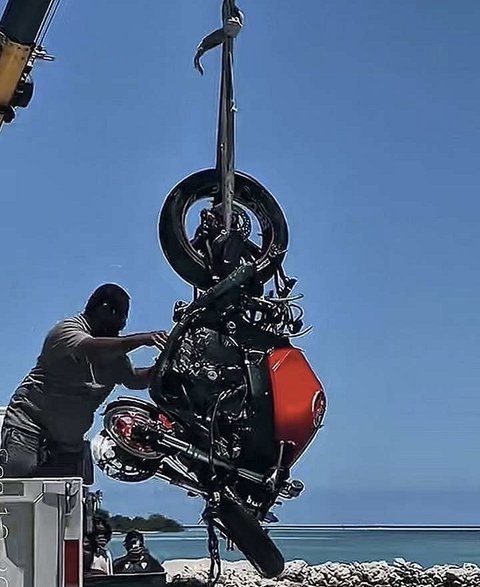 Racing championship gai dhivvi cycle aa eku moodhah vetti zuvaaneh ge haalu serious 