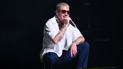 Macklemore ge "Free Palestine Tour"ge ticket thah vaguthun viki husvejje