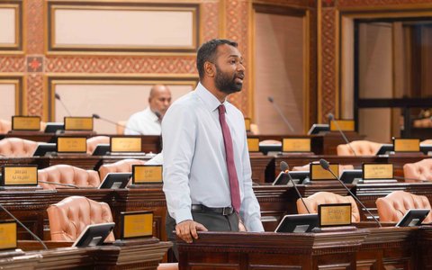 Majlis ge gavaaidh islaah kuranee qaraar thakah huraselhumah: Meekaail