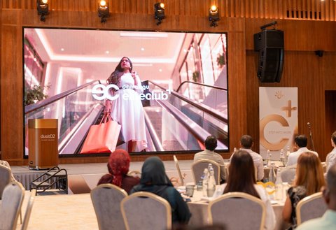 Dhiraagu elite club ge kaamiyaabee faahaga koh, partnerun ge aguvazan koffi