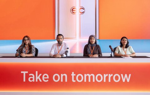 Dhiraagu mobile customerunnah aguhuri faidhaa thakaa eku elite club+ tha'aaraf koffi